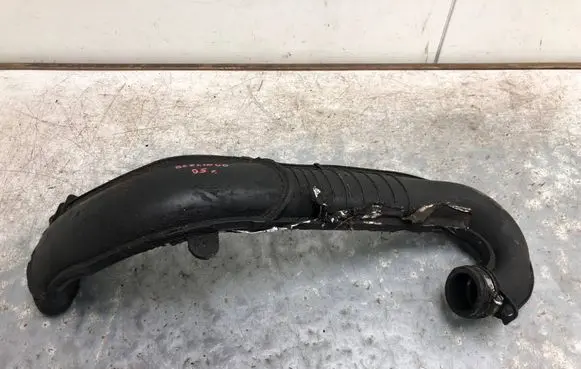 Citroen Berlingo Air intake hose/pipe 9637306580C