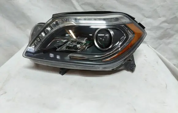 Mercedes-Benz GL X166 Headlight/headlamp A1668203859 A1669002800