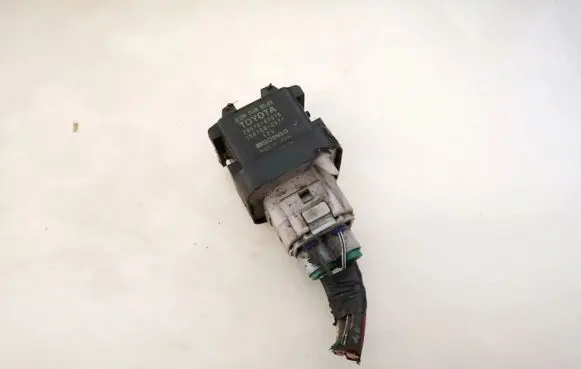 Toyota Corolla Verso E121 Glow plug pre-heat relay 2861067010 28610-67010