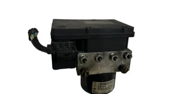 Volvo V70 ABS Pump P30793444 804572 10020405084
