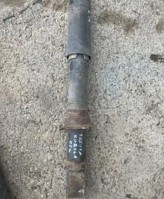 Toyota Corolla Verso AR10 Rear shock absorber/damper