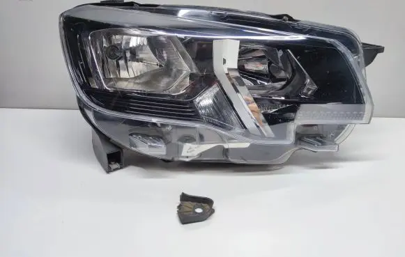 Peugeot Partner III Headlight/headlamp 90146195