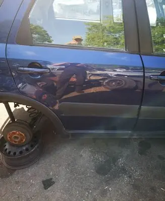 Suzuki SX4 Rear door