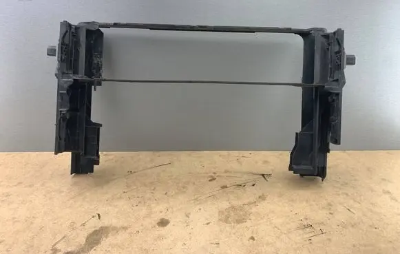 BMW 7 F01 F02 F03 F04 Bottom radiator support slam panel 7804617 17117804617