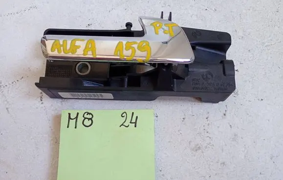 Alfa Romeo 159 Front door interior handle 1212123