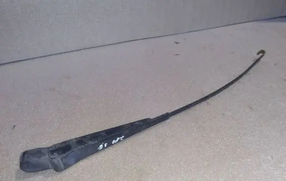 Mercedes-Benz S W126 Front wiper blade arm
