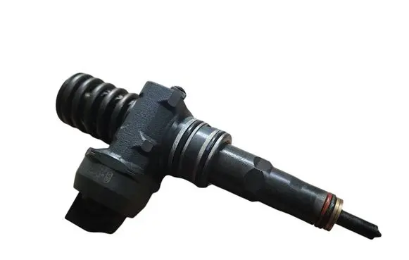 Volkswagen Golf V Fuel injector 038130073AG