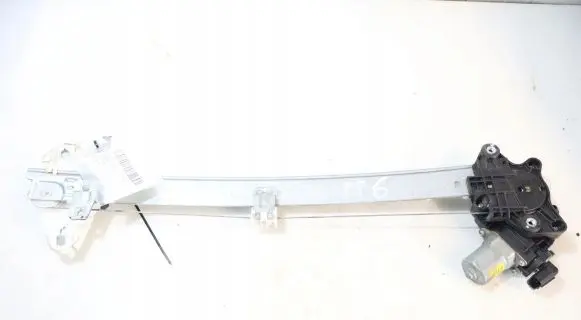 Honda Civic X Front window lifting mechanism without motor
