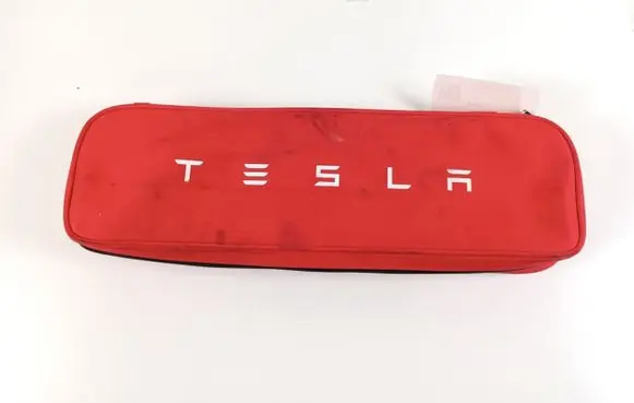 Tesla Model S First aid kit 