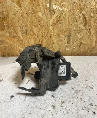 Mercedes-Benz ML W164 Air suspension front height level sensor A0105427717