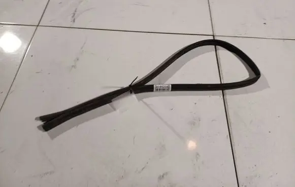 Mazda 3 II Rubber seal rear door 