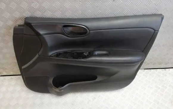Nissan Pulsar Front door card panel trim