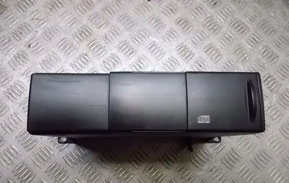 Saab 9-5 CD/DVD changer 5042585