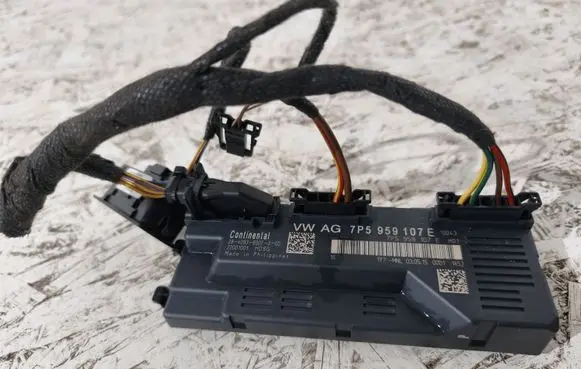 Porsche Cayenne (92A) Tailgate/trunk control unit/module 7P5959107E 1P5959107E