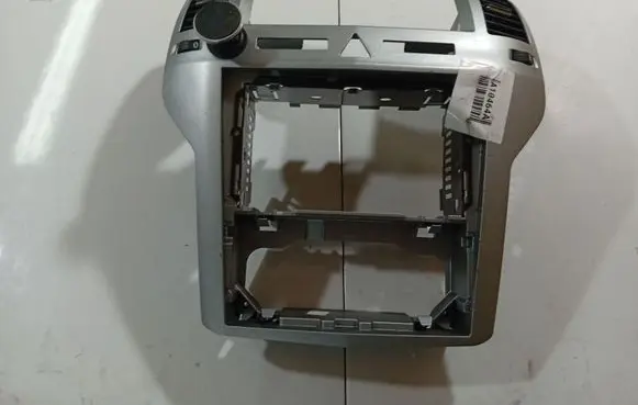 Dash center air vent grill
