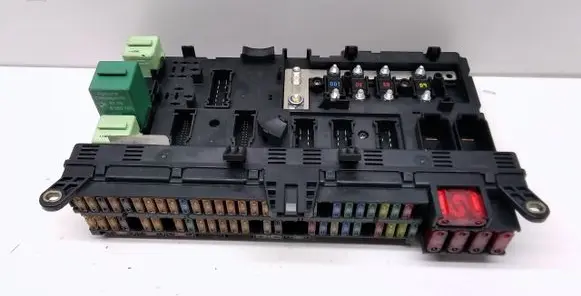 BMW 5 E60 E61 Fuse box set
