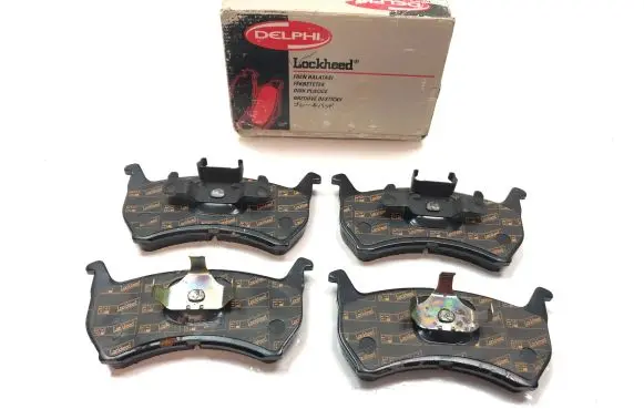 Mazda 626 Brake pads (front) G030-49-280B G040-49-280C G040-49-280