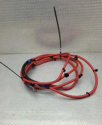 Mercedes-Benz E W212 Positive cable (battery) A2124403938