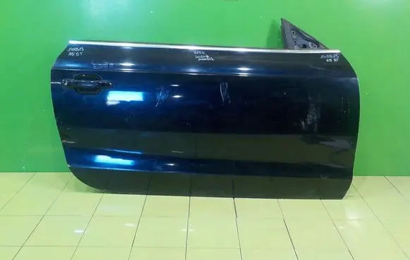 Audi A5 8T 8F Front door PRZOD PRAWY