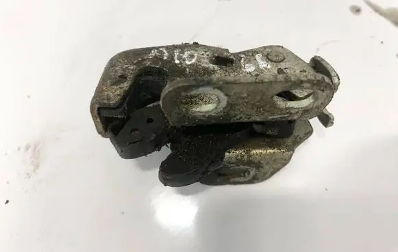 Mercedes-Benz Vito Viano W639 Rear door lock a6397400535