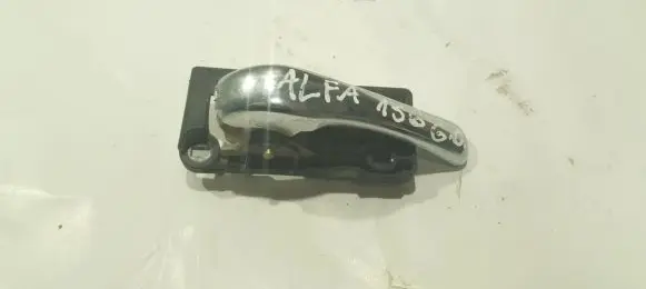 Alfa Romeo 156 Rear door interior handle