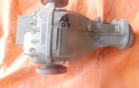 Audi A8 S8 D3 4E Rear axle beam with reductor 