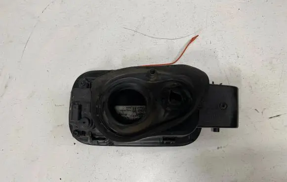 Audi A3 S3 8V Fuel tank cap trim 8V7809906