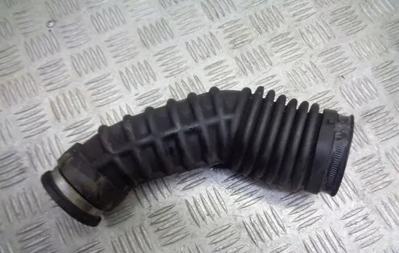 Chevrolet Lacetti Air intake hose/pipe