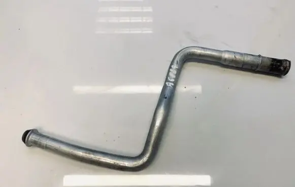 Audi A6 S6 C5 4B Engine coolant pipe/hose