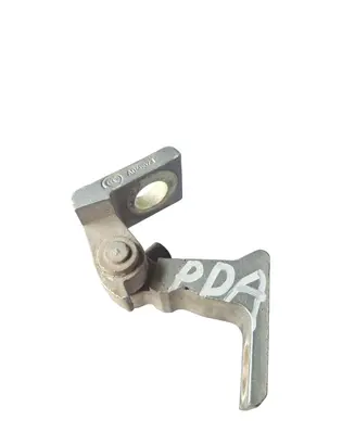 Skoda Superb B8 (3V) Front door lower hinge 8X0831406A