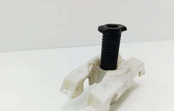 Volvo S80 Spare wheel bolt 3524204