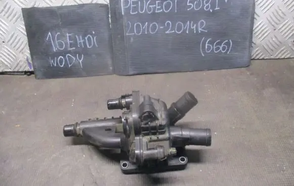 Peugeot 508 Thermostat housing 