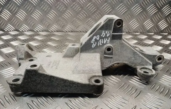 Skoda Fabia Mk2 (5J) Generator/alternator bracket 038903143AG