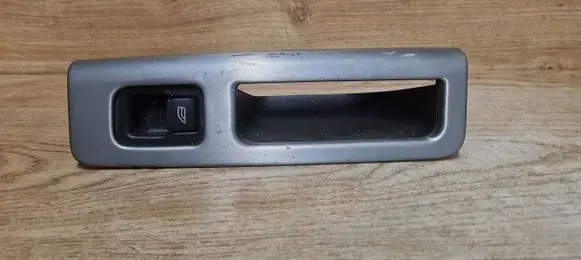 Volvo S40 Electric window control switch 30658449