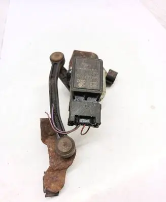 Audi A6 S6 C5 4B Headlight/headlamp level sensor 4B0907503 509905