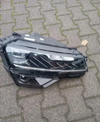 Skoda Karoq Headlight/headlamp 57B941016D