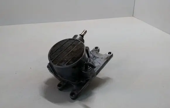 Opel Zafira A Vacuum pump 0252738 24406132