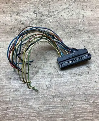 BMW 5 F10 F11 Plug wire 8373650