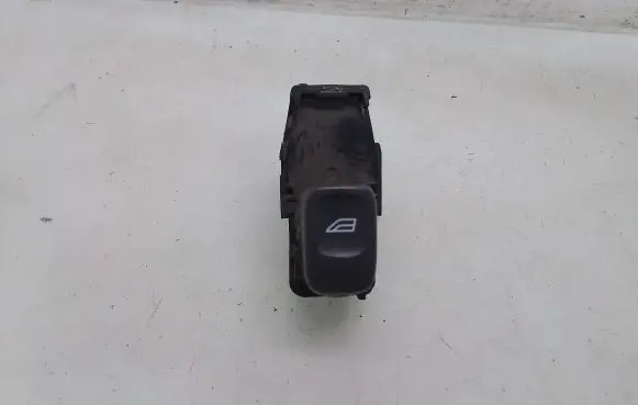 Volvo V70 Electric window control switch