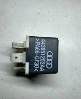Audi A2 Other relay 443951253AA