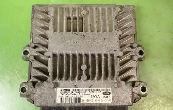 Mazda 2 Engine control unit/module ECU 5WS40069A-T