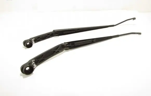 Subaru Forester SJ Front wiper blade arm
