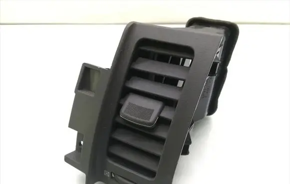 Nissan X-Trail T31 Dash center air vent grill 68750-JG00B