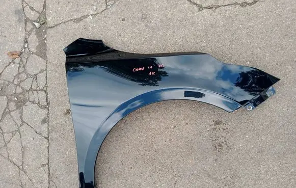 KIA Ceed Fender 