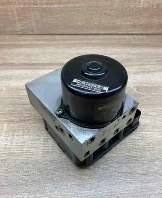 BMW 3 E46 ABS Pump 6751768 5WK8467