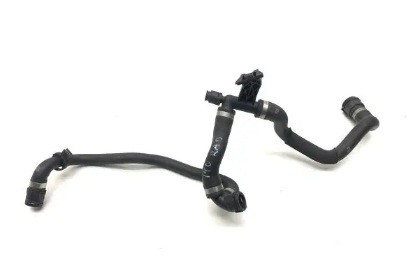 BMW 5 G30 G31 Engine coolant pipe/hose 8634303