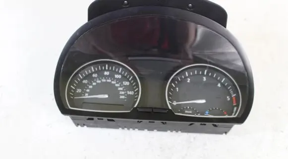 BMW X3 E83 Speedometer (instrument cluster) 1024681