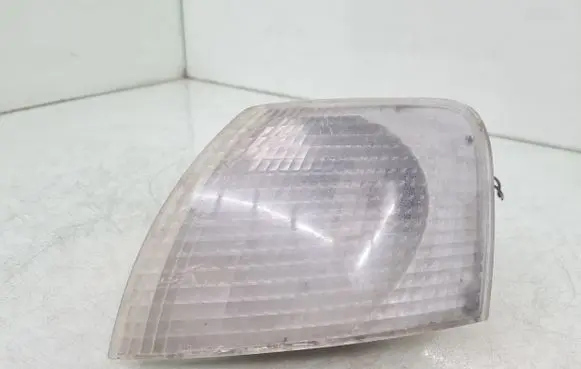 Front indicator light