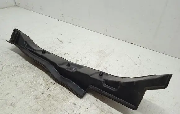 Suzuki Baleno IV Fender end trim 7235268P0L