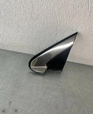 Subaru Outback (BS) Fender end trim 65250AL010